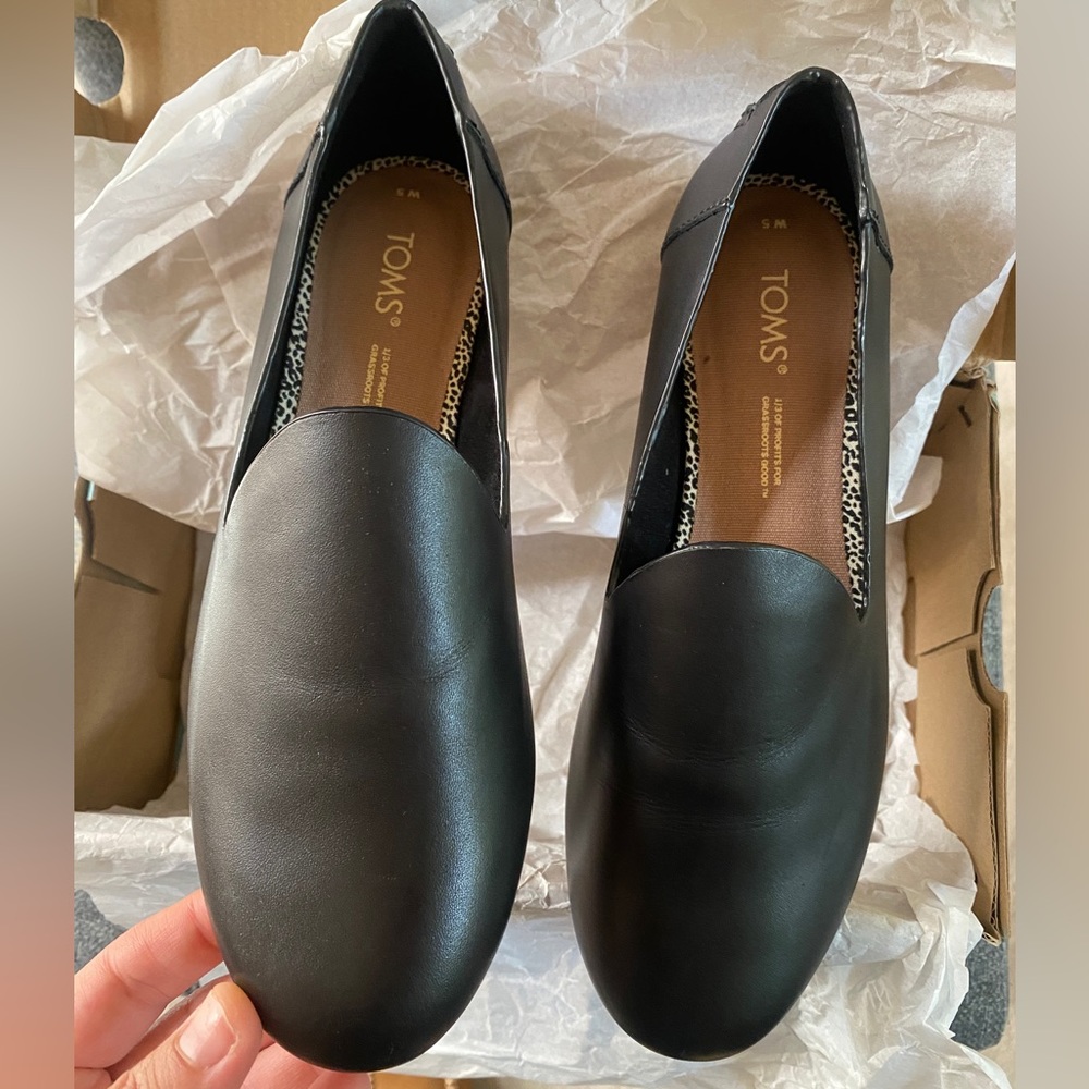 TOMS Vegan Leather Loafer Shoes